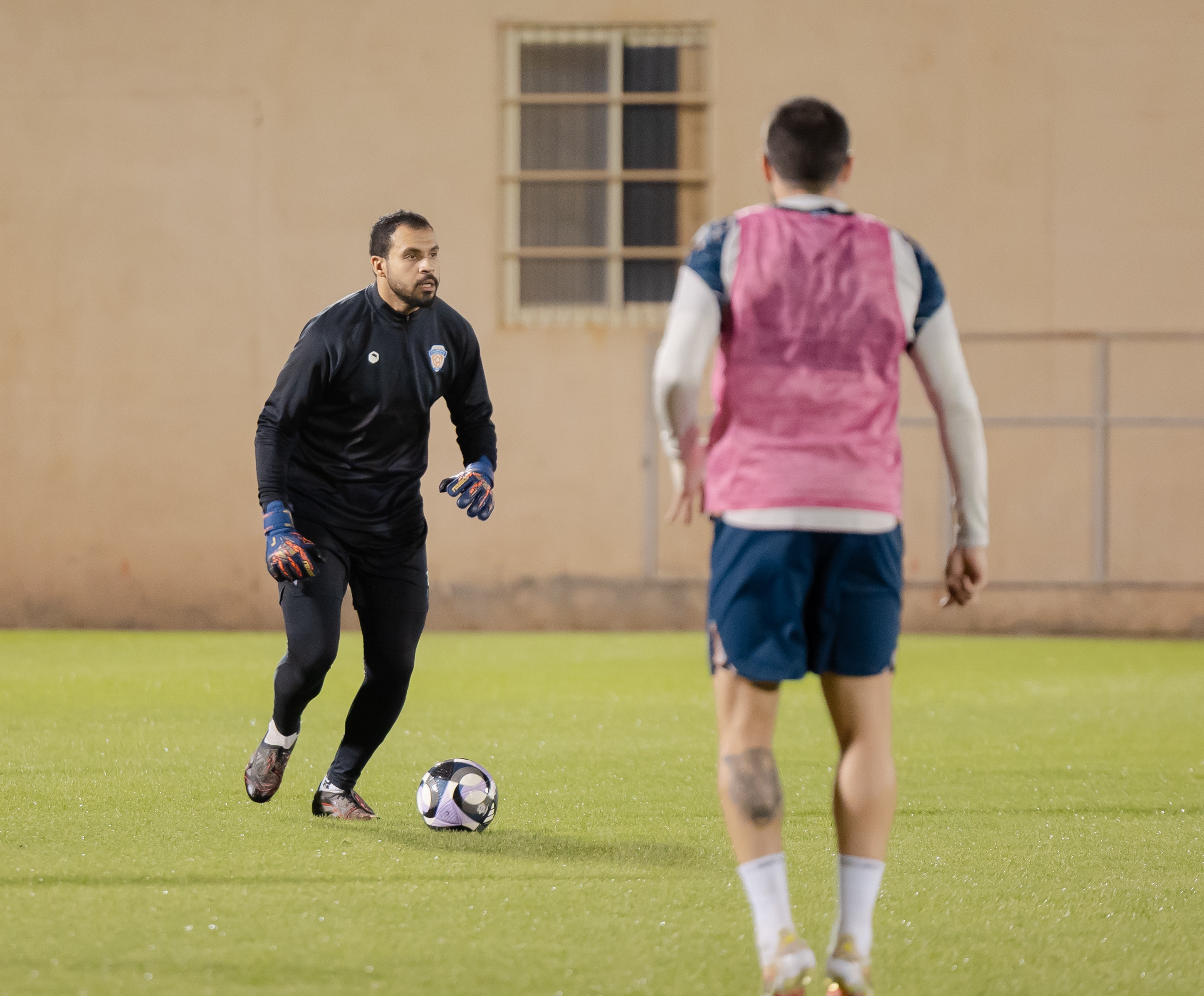 الفيحاء يواصل استعداداته بمناورة رسمية