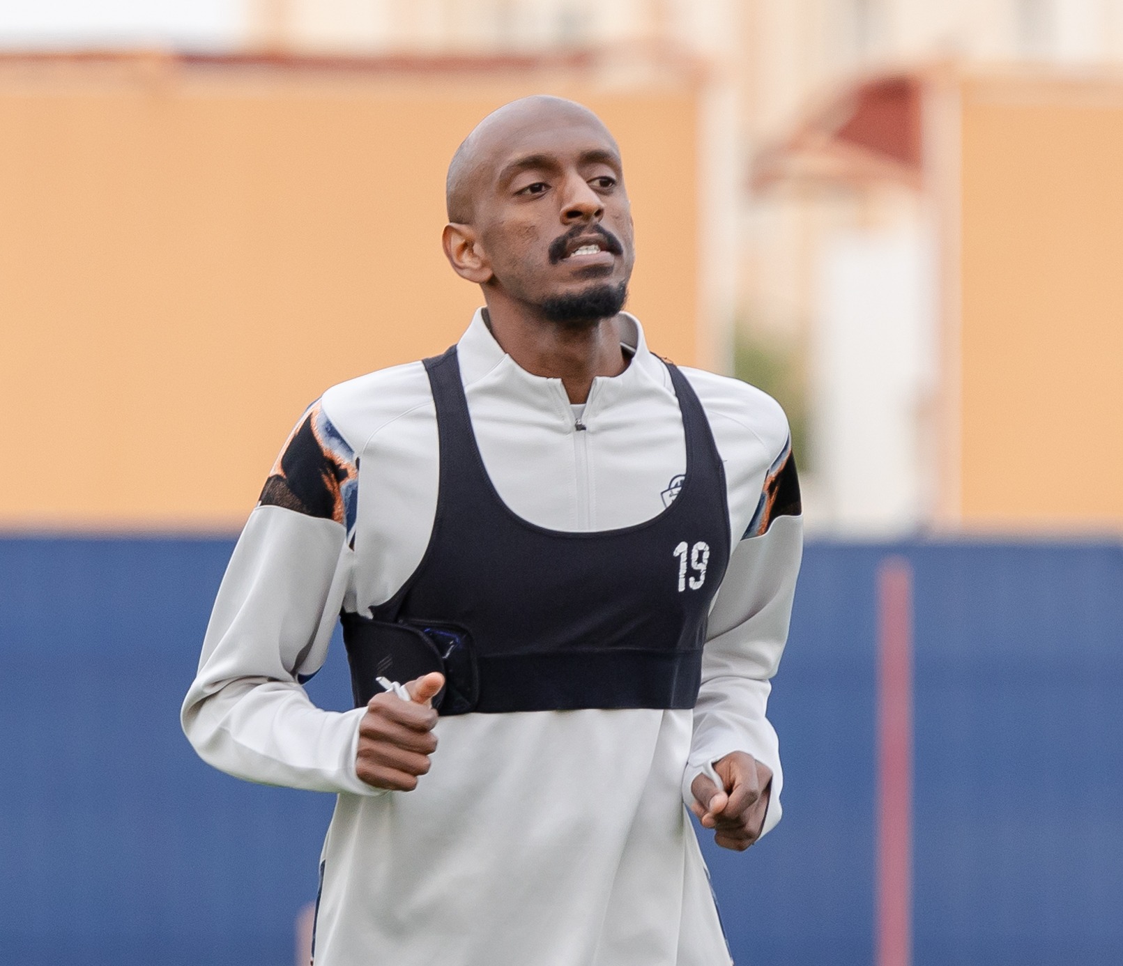 الفيحاء يواصل تحضيراته استعداداً لمواجهة الرياض