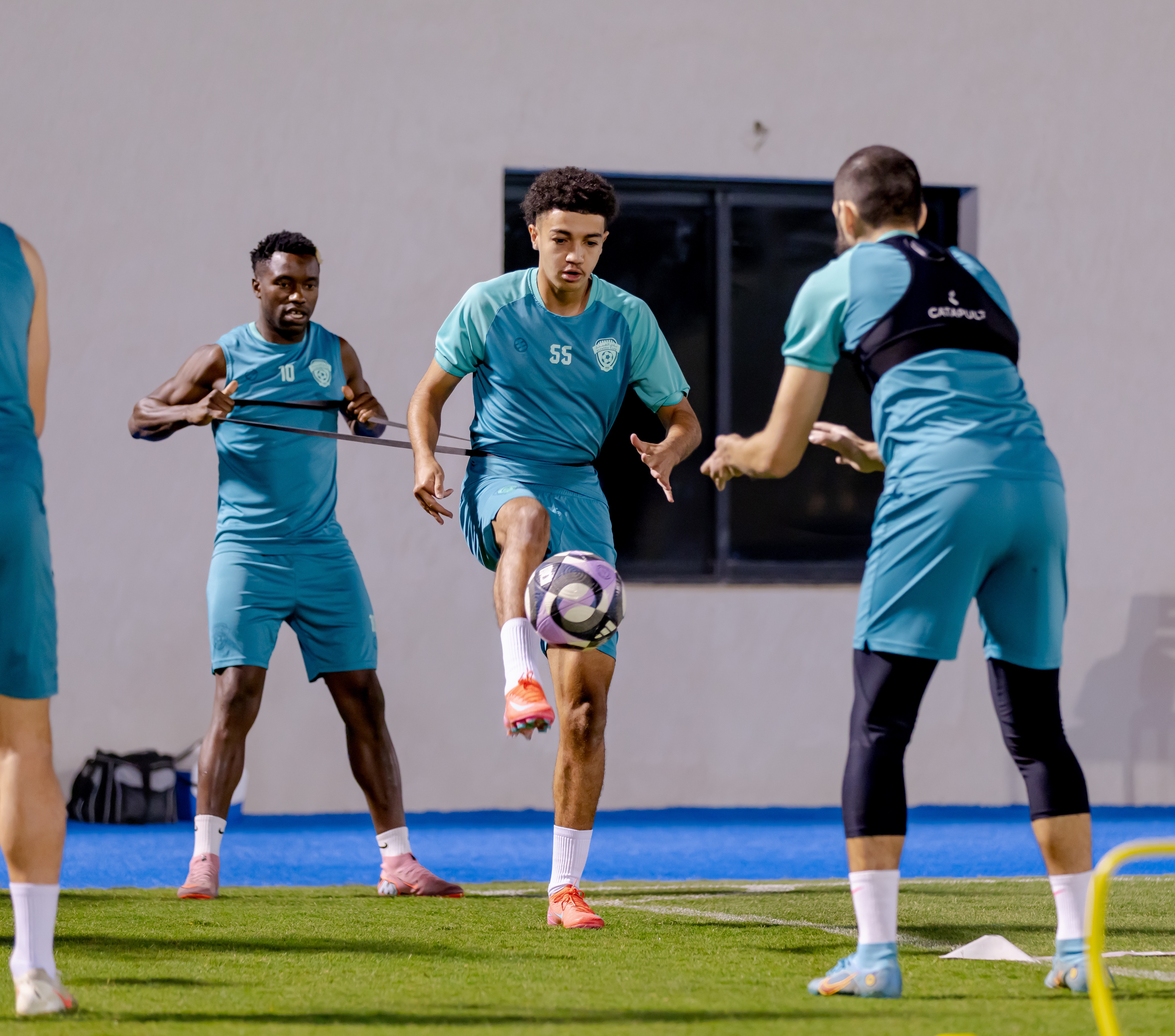 الفيحاء يجري مرانه الرئيس استعدادًا لمواجهة النصر ضمن الجولة السابعة من دوري روشن السعودي