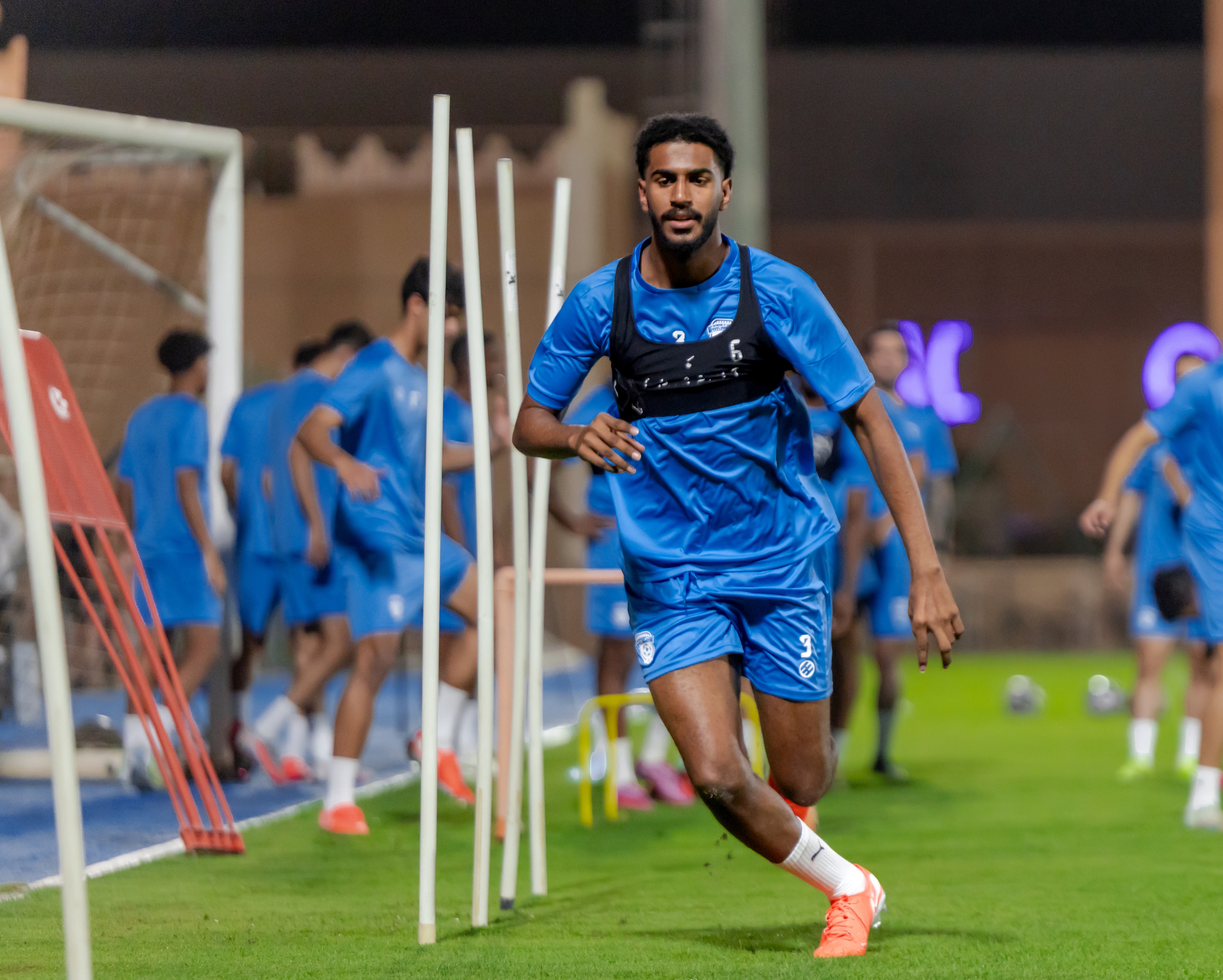 الفيحاء يواصل تدريباته اليومية في مقر النادي