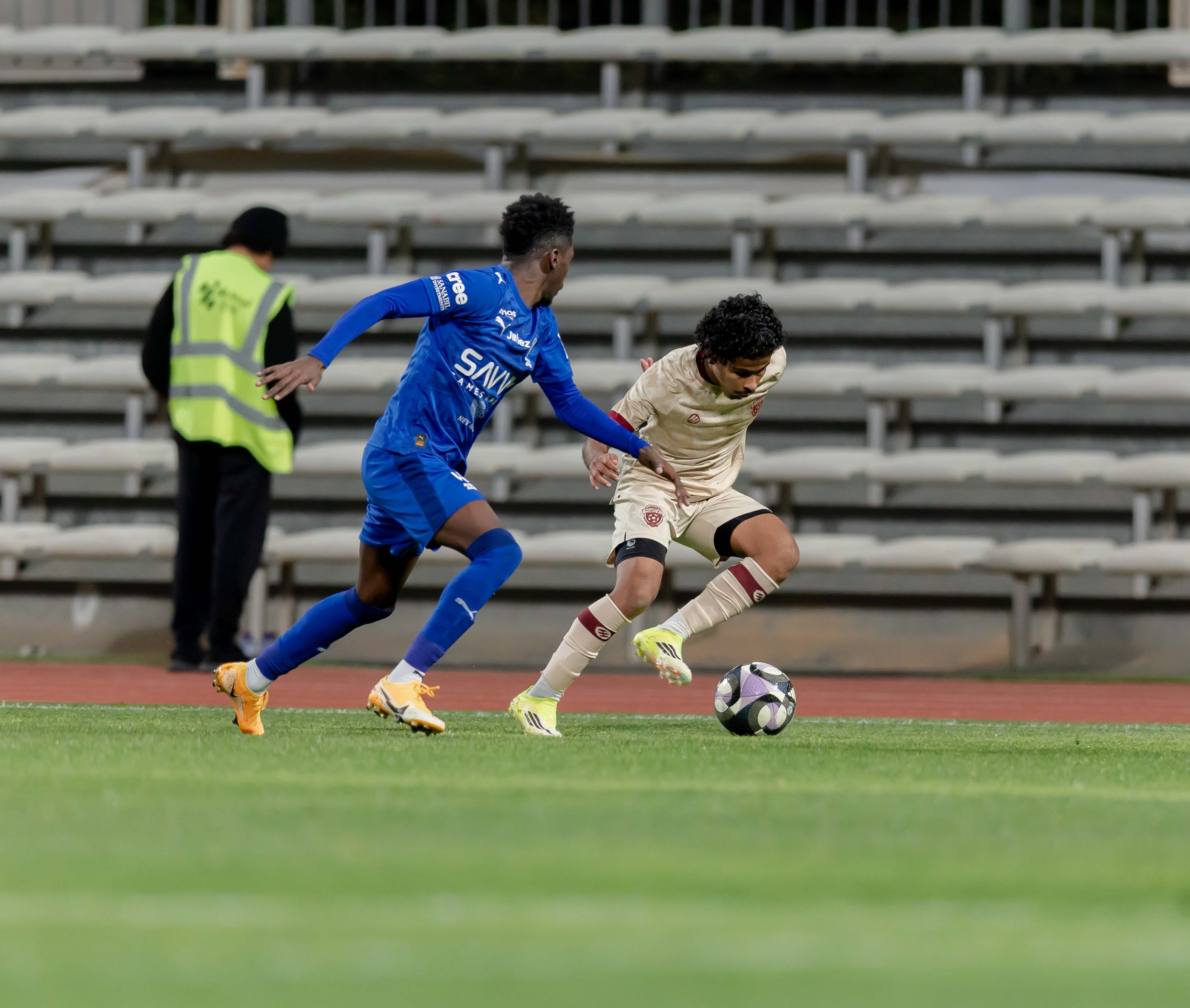 الفيحاء تحت 21 عامًا يخسر لقاء نظيره الهلال ضمن الجولة الثالثة عشر من دوري جوي للنخبة U21 .